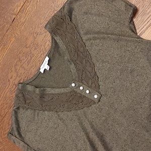 Ladies My Style Short sleeved top sized Medium